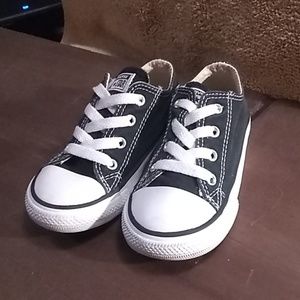 Boys converse shoes